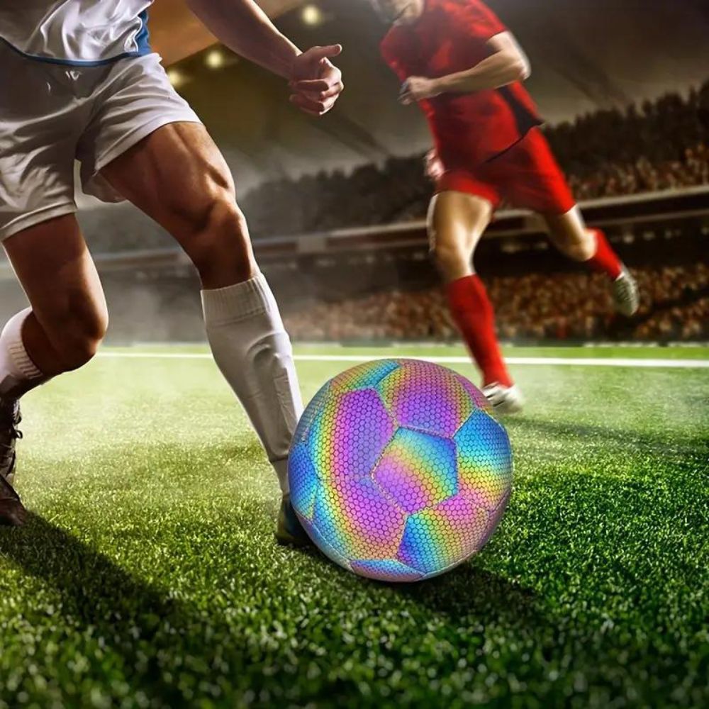 Reflective football treca